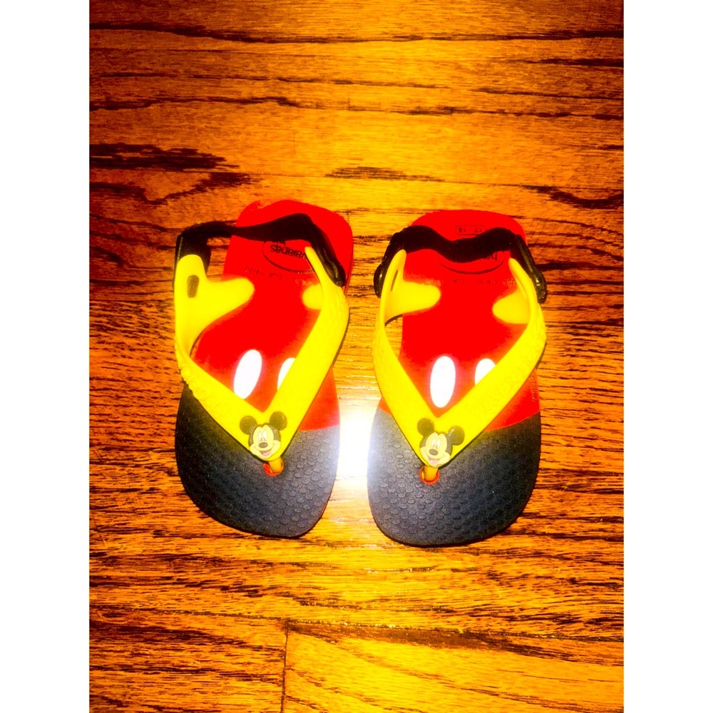 Havaianas Mickey Red Black Flip Flop Toddler Baby 4 Sandals